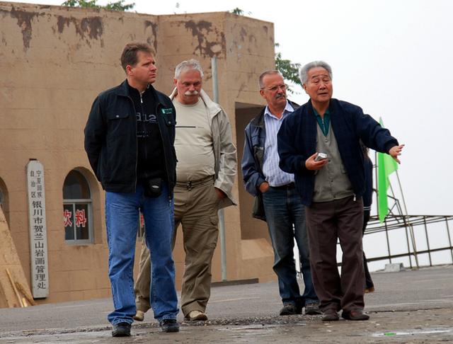 宁夏旅游：从沙漠绿洲到贺兰山岩画揽胜（图）