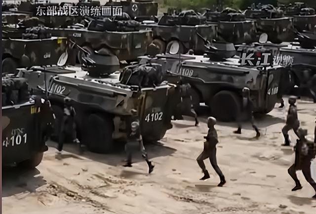 特朗普发布新版国安战略，将中国列为“头号威胁”，八次妄议台海