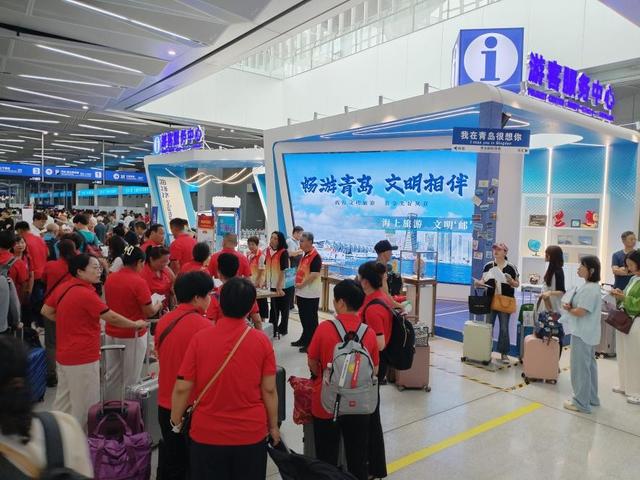 “畅游青岛 文明相伴”！市北区持续推进“海上旅游 文明‘邮’你”邮轮文明旅游宣传倡导