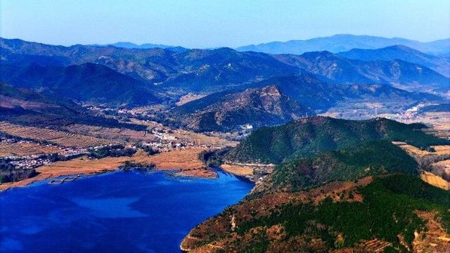 一起来看紫蒙湖秋日美景→