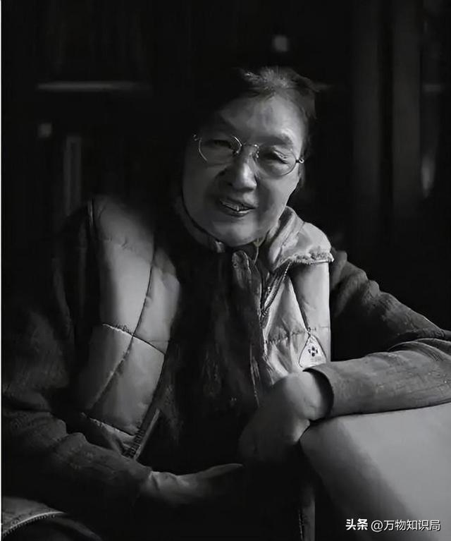 毛主席的机要秘书“小谢”有多美？清纯可爱，曾任北京市委书记