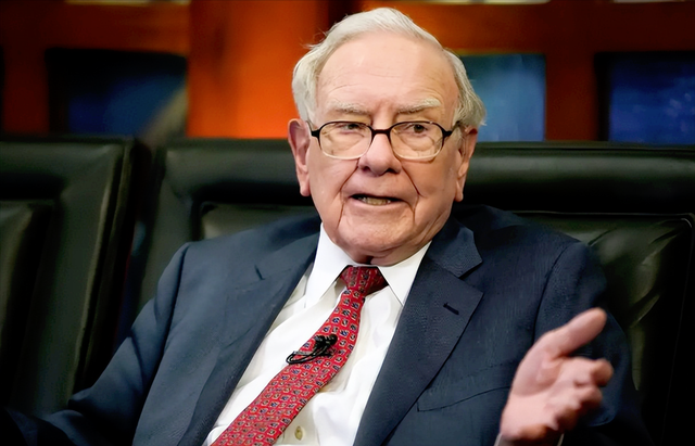 95岁巴菲特正式官宣谢幕！年底将卸任CEO	，3820亿帝国交棒副手