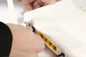 宽带师傅不会告诉你，只需改光猫这2处，就能解除限速，网速翻倍图片