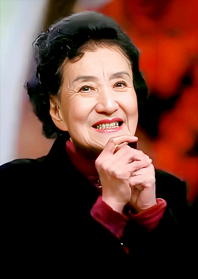 京剧名家李慧芳：旧社会唱戏受尽屈辱，丈夫、妹妹都是京剧艺术家