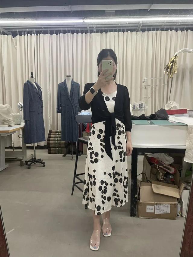 “禁止男人入住”的旅店，月入20万