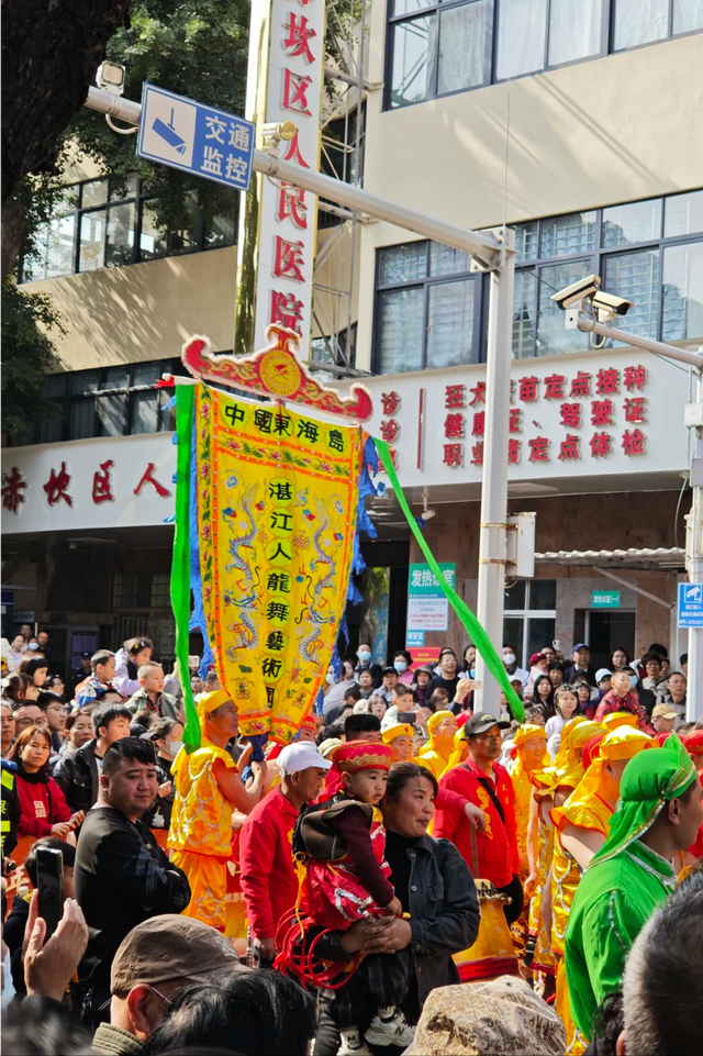 适合春节出发的6条避寒路线，不赶路、不打卡，一家人过个松弛年