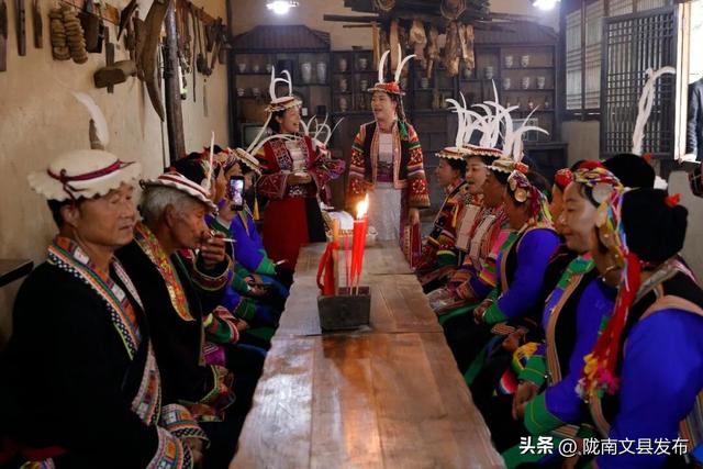 正月十五的白马山寨