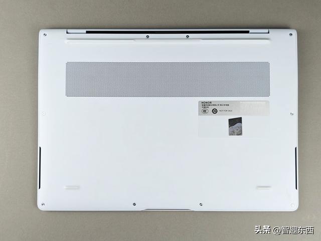 又快又轻又好用的超薄笔记本！荣耀MagicBook Art 14 2025试用