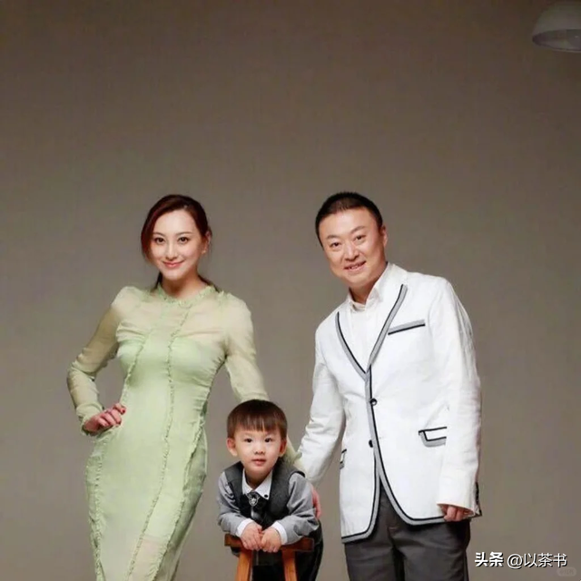 宁愿被分走千万财产，也要离婚娶前妻闺蜜的马琳，如今后悔了吗？