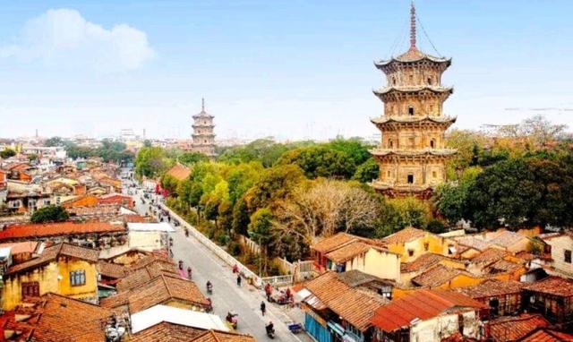 福建人口最多的地级市，比三明、厦门总和还多，居然超过880万！