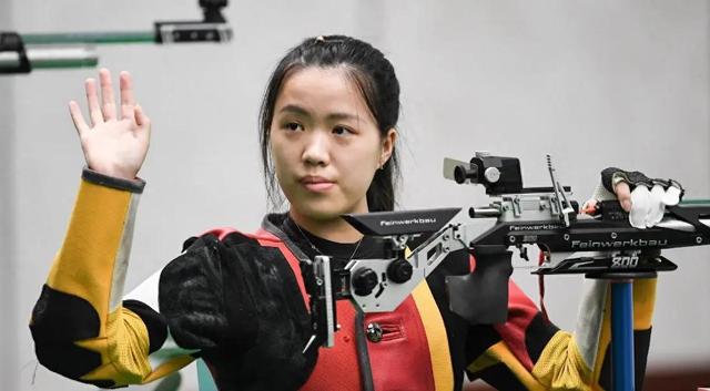 短短2年，23岁杨倩跌落神坛，奥运冠军开始反思：我让你们失望了