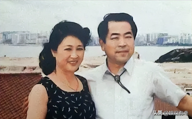 一个贪财，一个好色，87岁范增娶37岁徐萌，已然成了一个“笑话”