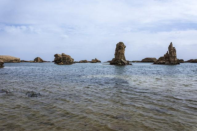 青海旅游-海西州-乌素特水上雅丹景区