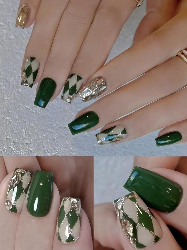 短甲美甲｜复古时尚～英伦学院风