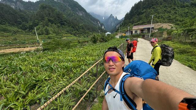 湖南天门山：一场逃离喧嚣的山野之约