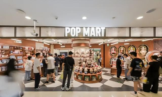 无印良品闭店10家，胖东来却成打卡地？实体店活下去3个底层逻辑