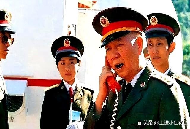 首次访华就不尊重我国？中国当场撤走仪仗队：摆正态度再来吧、