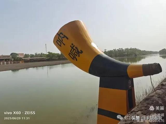 探秘新疆巴楚红海景区：自然与人文的交响｜ 申艳娟