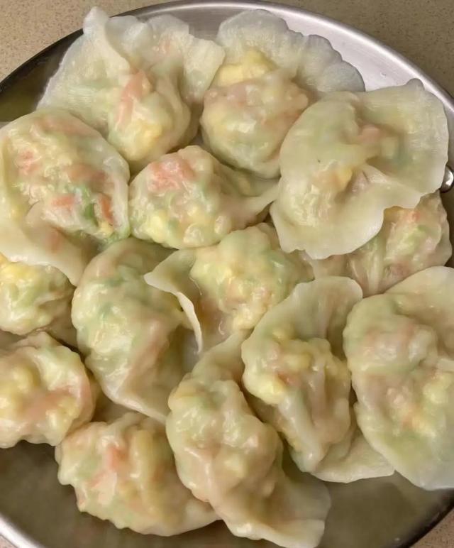 冬至吃饺子！酸菜和白菜先让让，3种“鸿运馅”福日最香，别错过