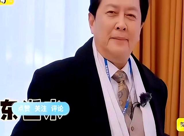 没想到九三阅兵才过去4天，令人担心的事情就在唐国强身上发生了