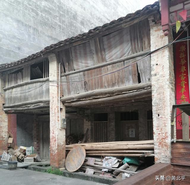 广西南宁市隆安县乐庄街内有炮楼，为何不列入文保单位？