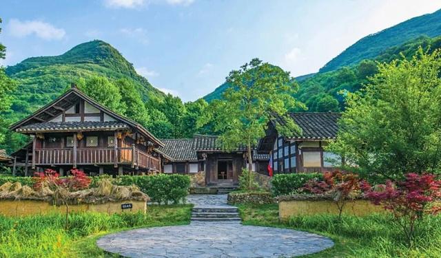 你好，乌江寨站！4条专属旅游线路攻略逛遍黔北