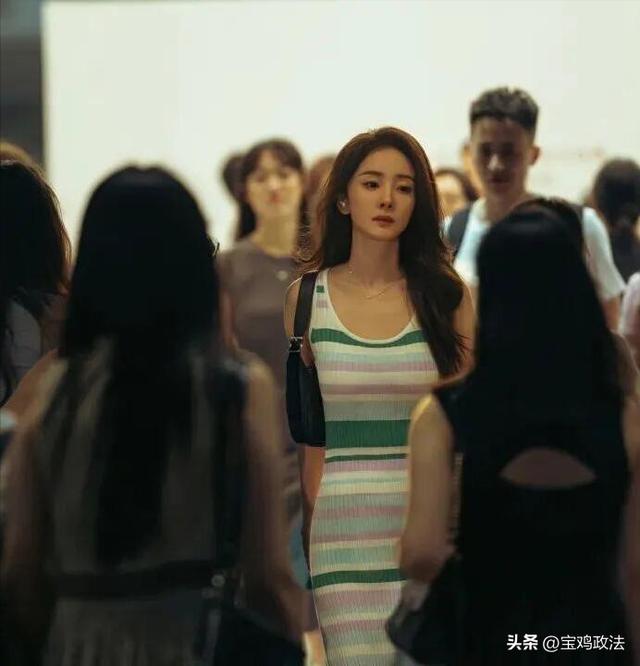 国安“点名	”75岁张艺谋	，释放三个强烈信号，巩俐的话真没说错