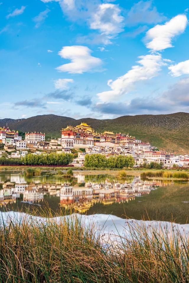 11月旅行地推荐！这13个赏秋地无对手，还藏着国内四大绝美秋色