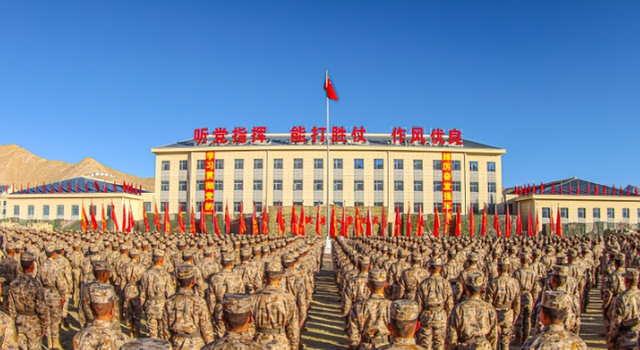 成都军区副司令，在西藏视察时遇难，享年63岁，司令员因此被免职