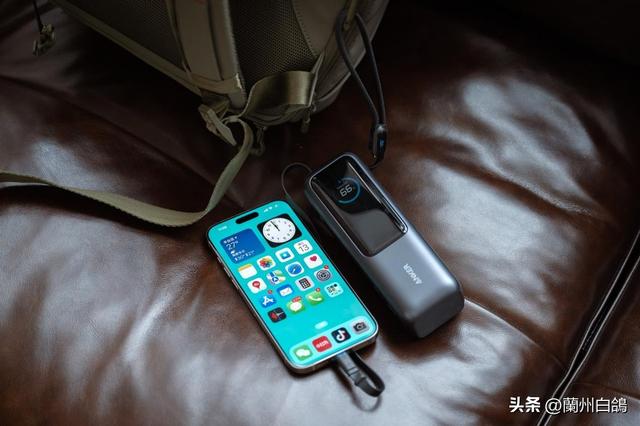 带着 10W 的装备出发去新疆，10 天 9 晚结果天塌了......