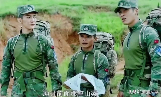 他身高1.5米却破格入伍，2秒放倒彪型大汉，连吴京都怕他三分！