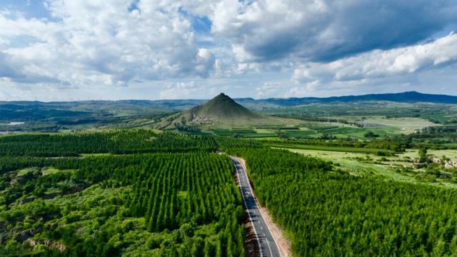 山西体育旅游精品线路——右玉长城一号旅游公路