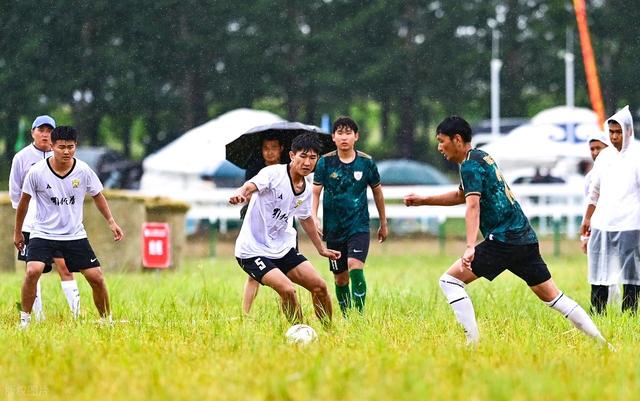 内蒙古兴安盟:欢乐那达慕草原休闲游