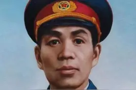 丁盛晚年为何被撤职并开除党籍？丁盛与搭档廖汉生的说法莫衷一是图片