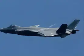 歼-35的整体性能远远优于F-35，隐身性超越F-22，凭实力弯道超车图片