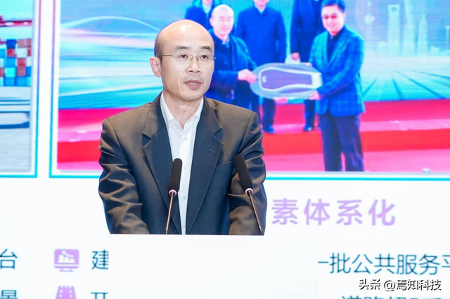 2025 世界人工智能大会：AI 赋能自动驾驶创新发展论坛成功举办