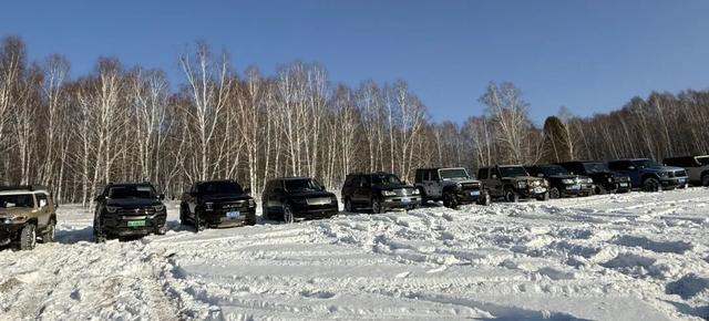 新巴尔虎左旗冬季牧户游 解锁银色呼伦贝尔！