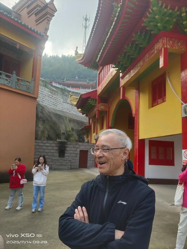 游上虞秀峰寺记