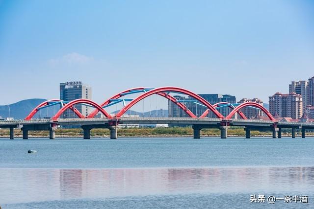 自驾攻略：山东烟台沿海区域免费停车场露营地，主要景点特色美食