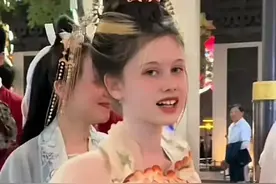 西安杀疯了！外国人突然暴增：欧洲女孩个个穿汉服，老外们太激动图片