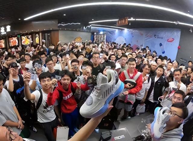 曾风靡全国的“骗局”，却被捧上神坛炒到千万！如今白菜价没人要