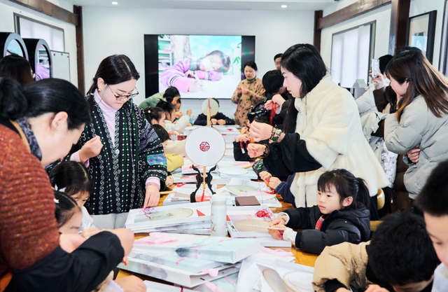 今天，《新华日报》整版聚焦吴中！