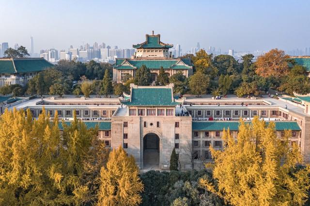 藏不住了！武汉这5处红叶胜境，惊艳了半个旅游圈