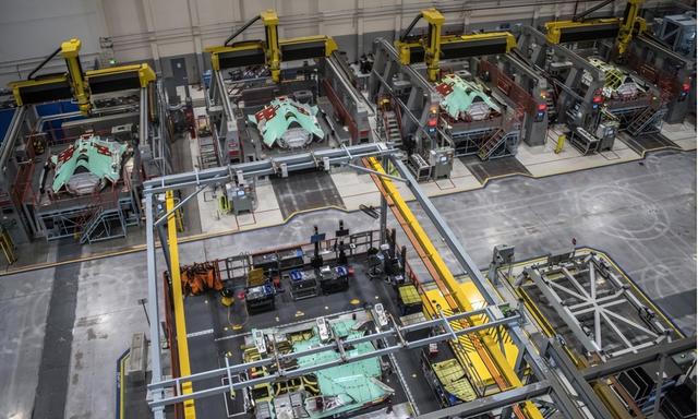 沉默10天，中国突然对美国强硬出手，力度之大、范围之广从没见过