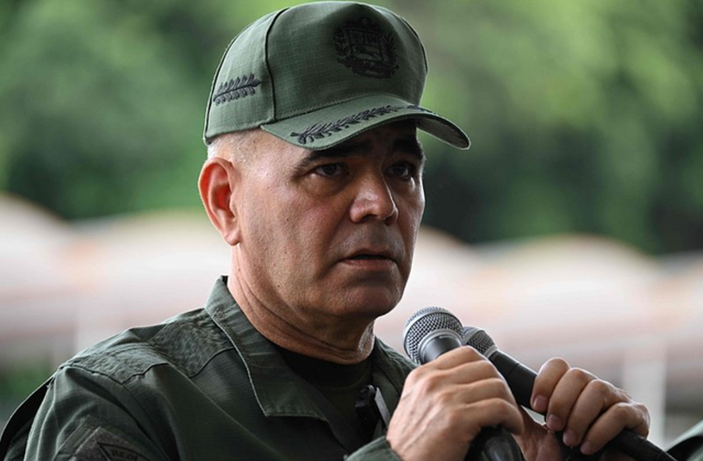 委内瑞拉政府成“恐怖组织”？特朗普：团团围住彻底封锁