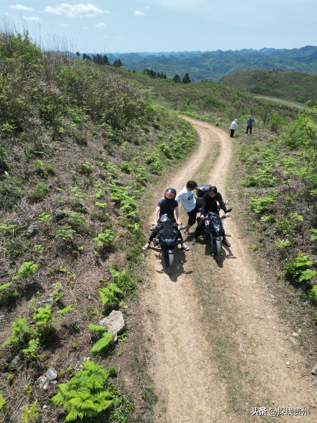 环城贵阳花溪苗王坡越野大环线之青岩段达夯翁拢“冈仁波齐”风景