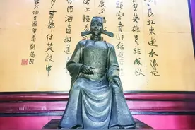 明朝大才子杨慎，写下一首千古名篇，一首词写尽五千年沧海桑田图片