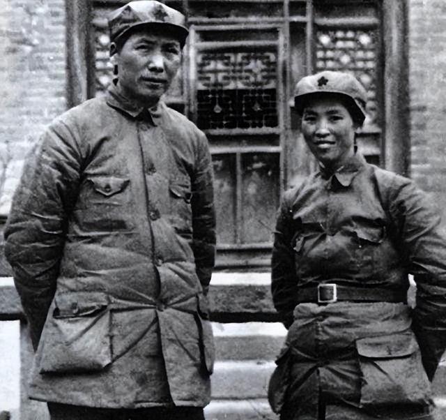 贺子珍在莫斯科医院给毛主席写信：我生了个男娃，他长得和你很像