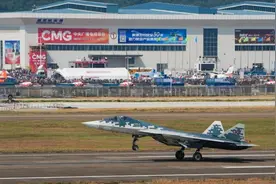 苏-57表现很好，不代表歼-35做不到，五代机什么是重点？图片