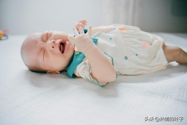宝宝感冒总不好？5个症状一出现，可能是并发症在“敲门”